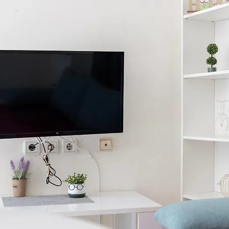 Elia Mini 1 *